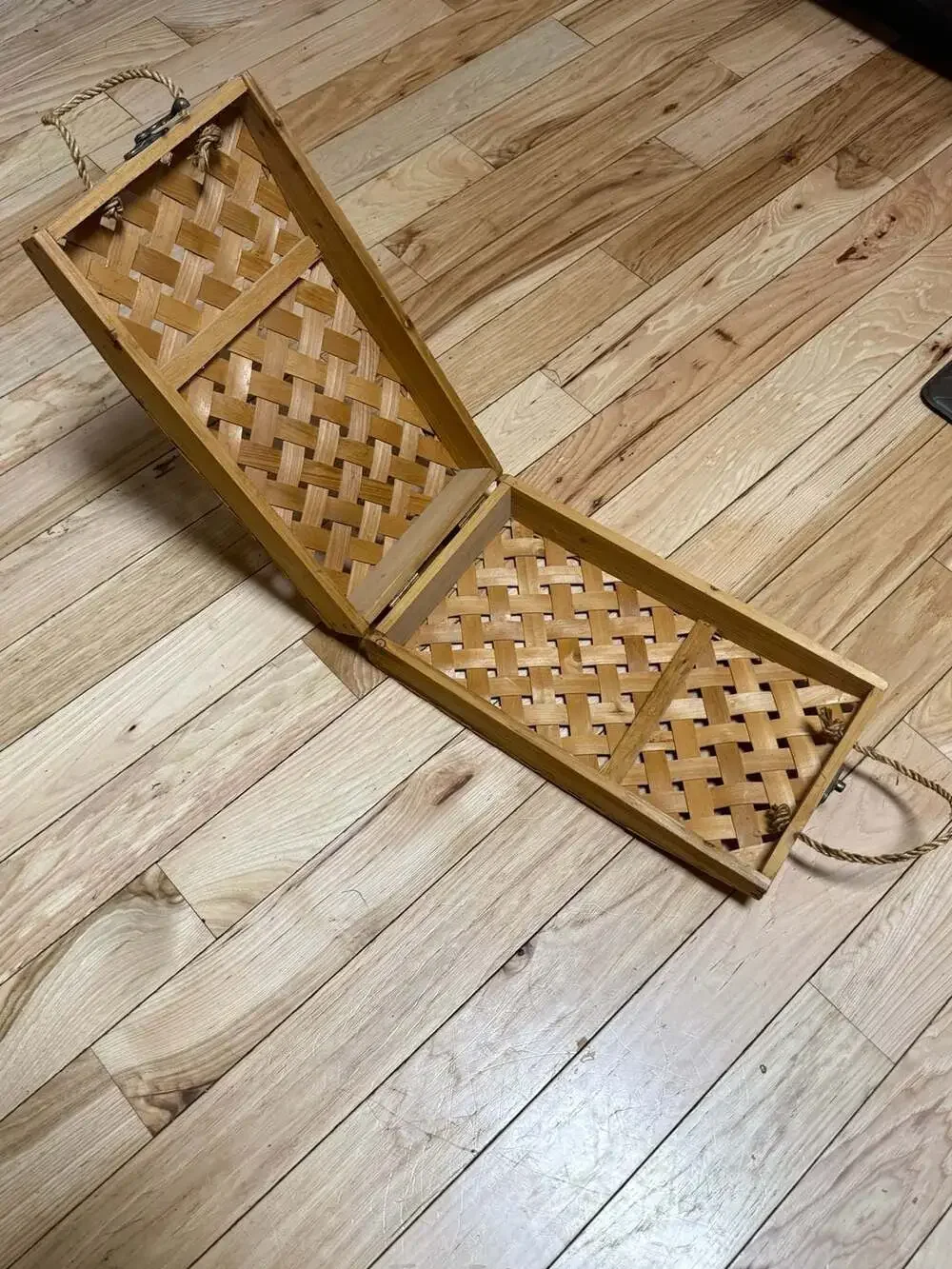 Unbranded woven wood